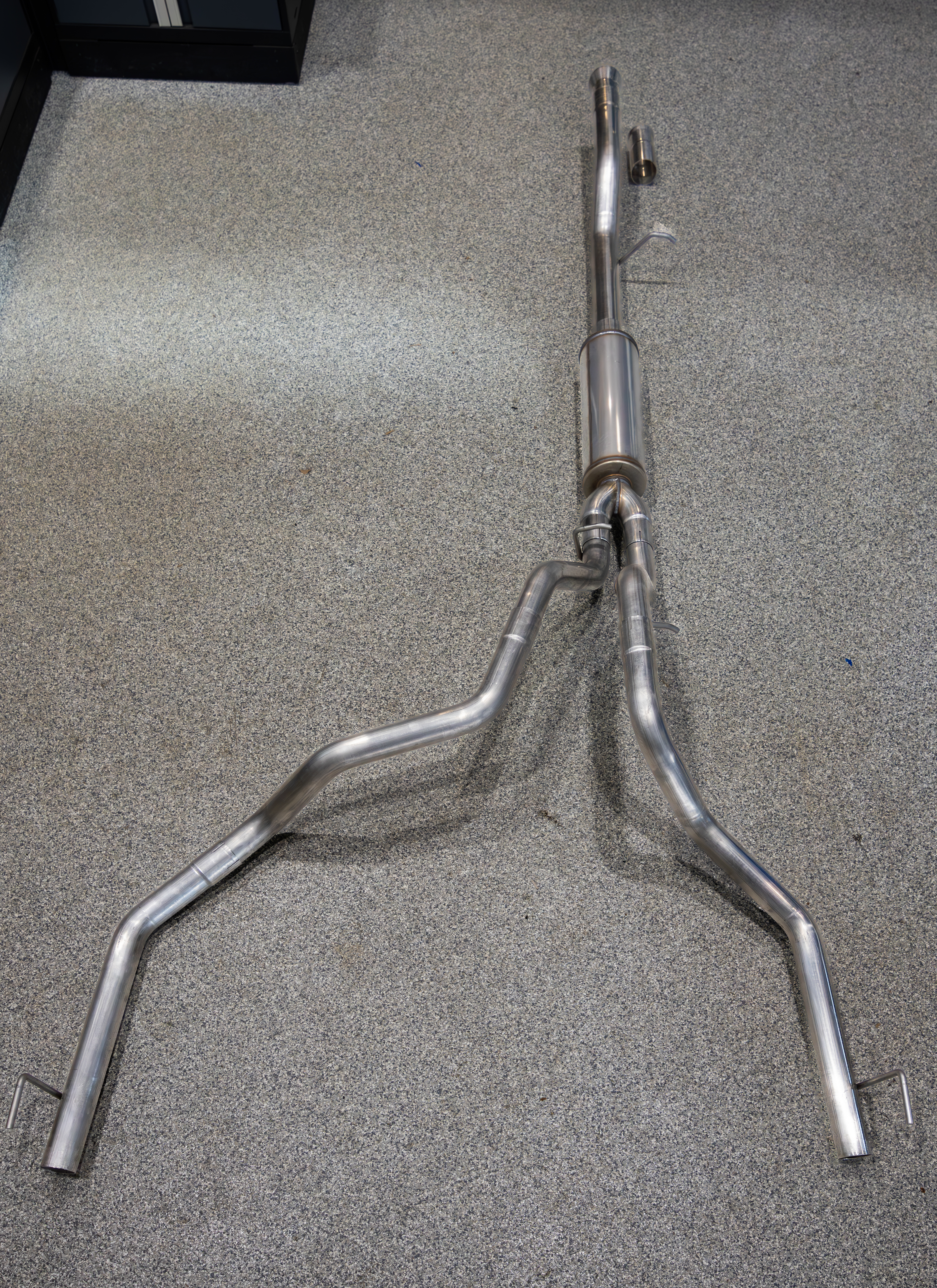 MBRP Exhaust 3\" Cat Back, 2.5\" Dual Rear , T304 CF